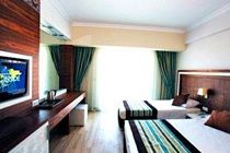 Royal Towers Resort Kiris Esterno foto
